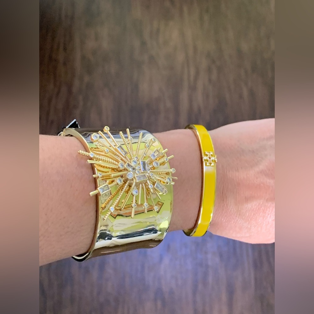 Express Rhinestone burst cuff bracelet - Picture 9 of 10